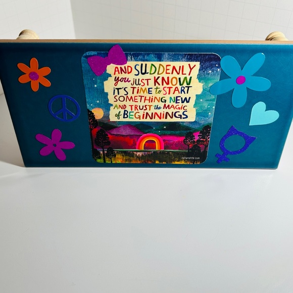 Marine Blue Crackled Glossy Ceramic Riser w/ Sticker Graffiti Art - Picture 5 of 5